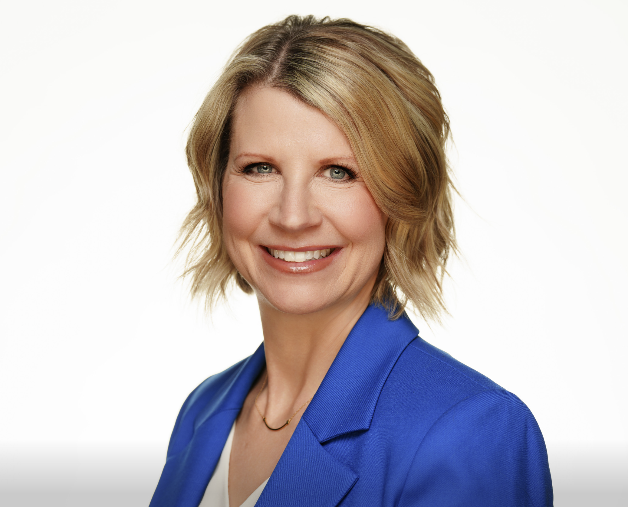 Headshot of Jinah Chernivec
